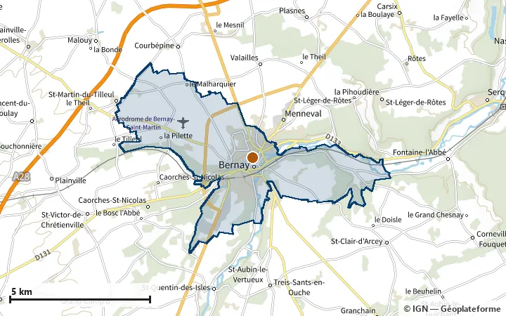 Plan de Bernay, avec les limites de la zone et son centre