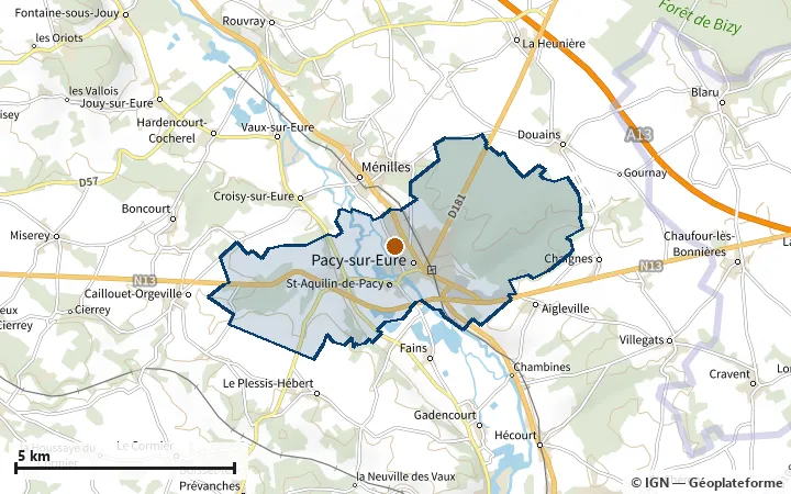 Plan de Pacy-sur-Eure, avec les limites de la zone et son centre