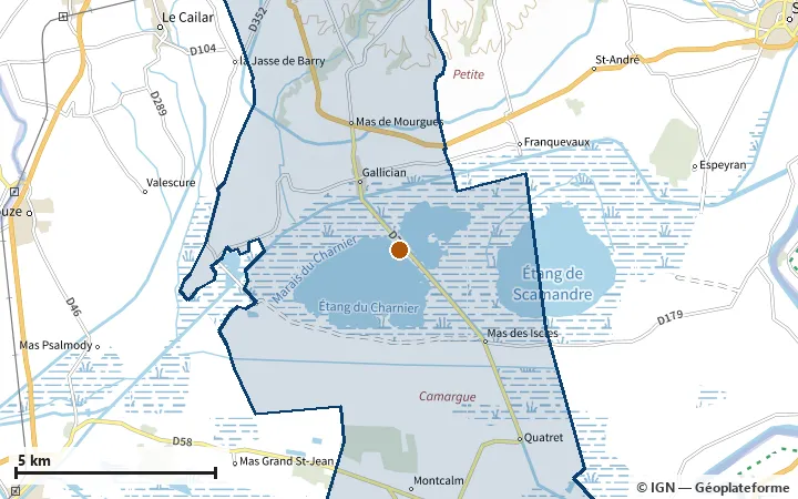 Plan de Vauvert, avec les limites de la zone et son centre