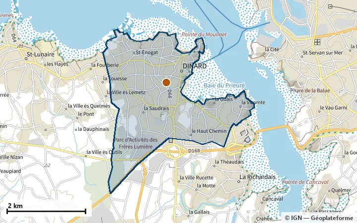 Plan de Dinard, avec les limites de la zone et son centre