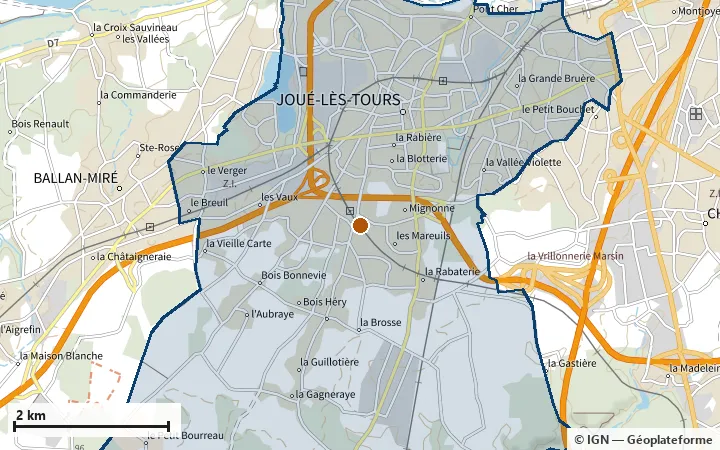 Plan de Joué-lès-Tours, avec les limites de la zone et son centre