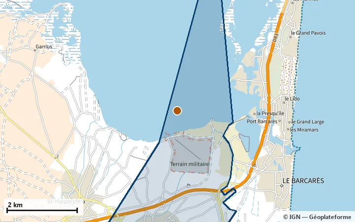Plan de Saint-Laurent-de-la-Salanque, avec les limites de la zone et son centre