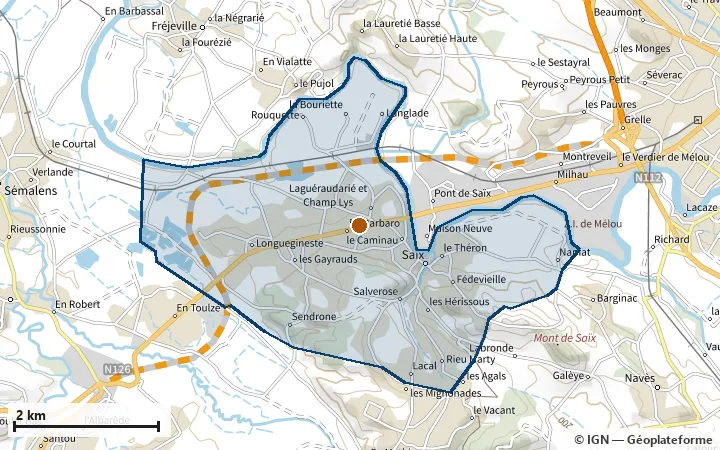Plan de Saïx, avec les limites de la zone et son centre