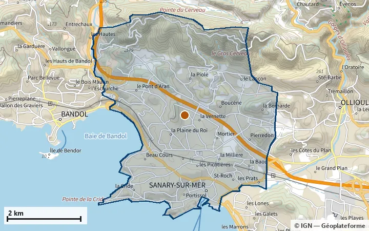 Plan de Sanary-sur-Mer, avec les limites de la zone et son centre