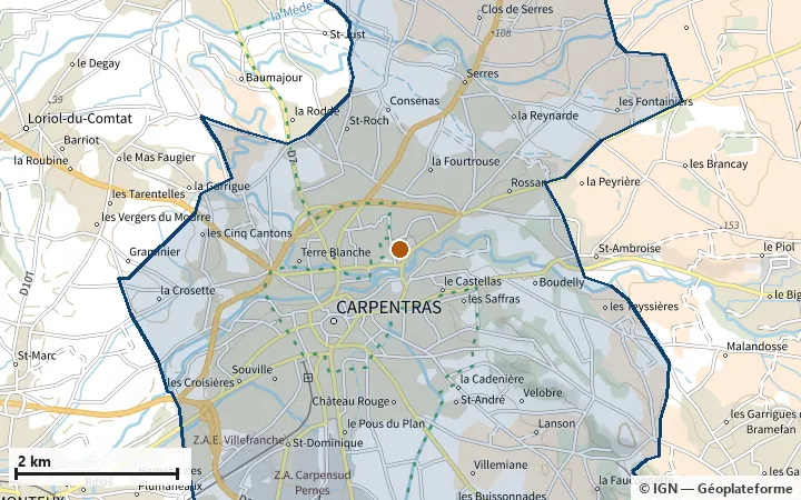 Plan de Carpentras, avec les limites de la zone et son centre