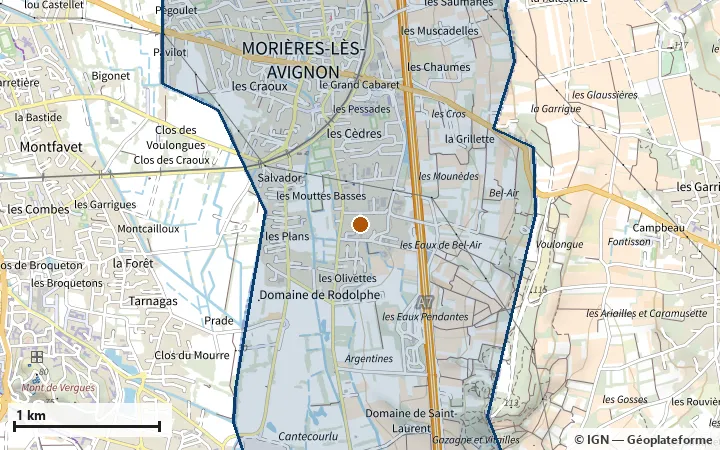 Plan de Morières-lès-Avignon, avec les limites de la zone et son centre